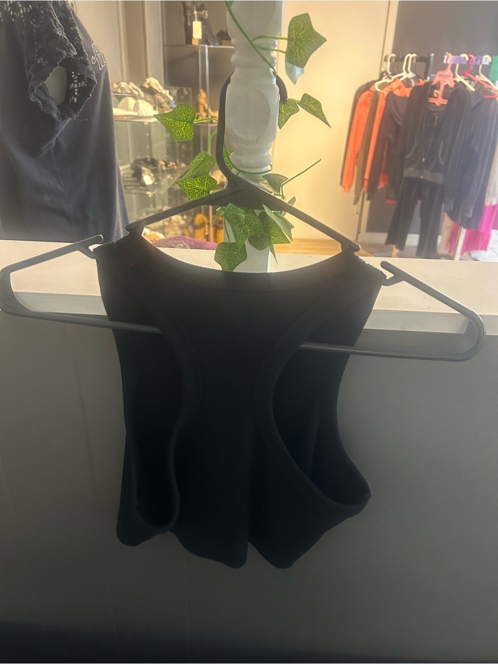 Black Sleeveless Ribbed Crop Tank Top